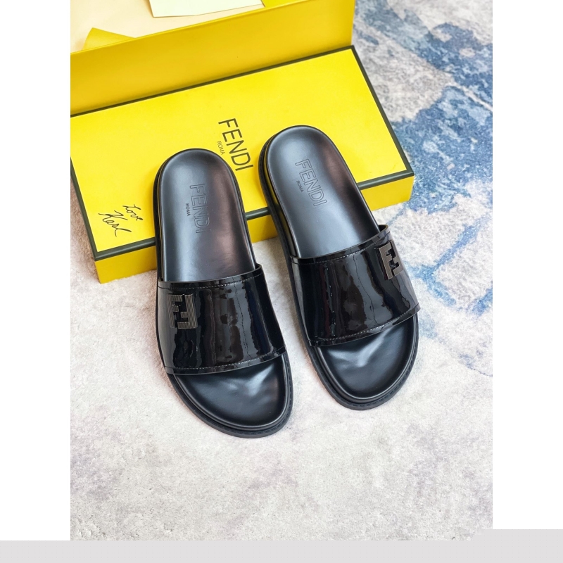 F**di slippers